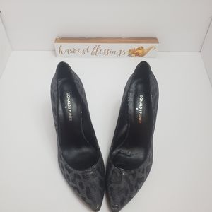 Donald J Pliner Heels size 9